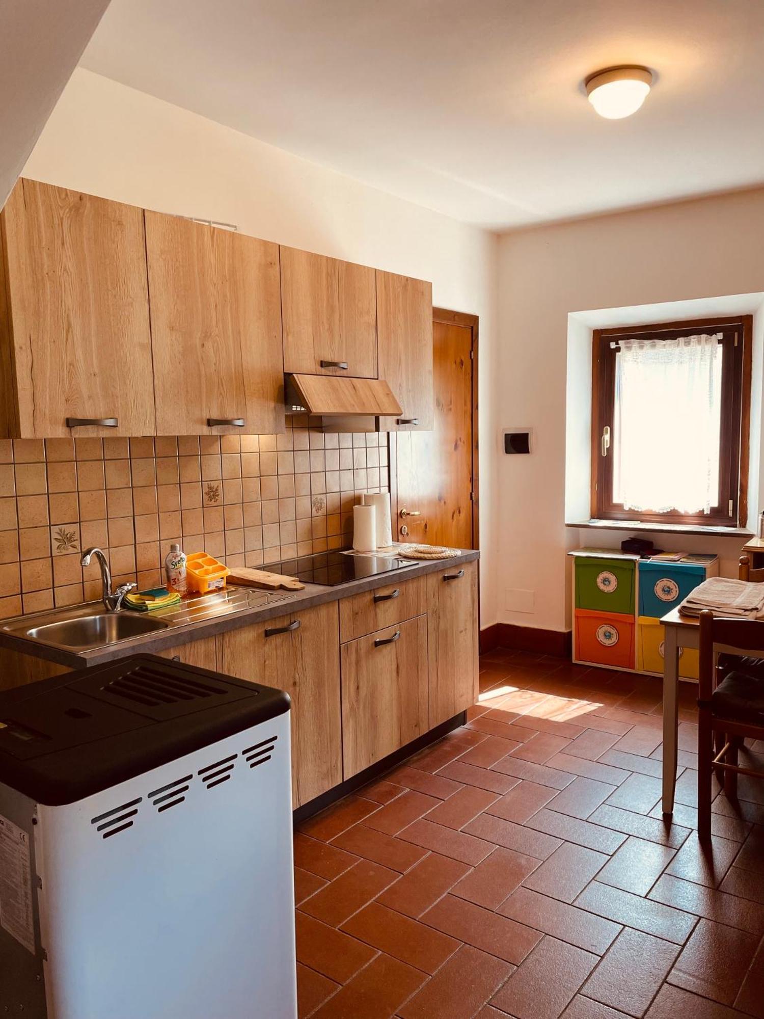 B&B Bivacco Frasassi Climbing & Trail Running House Genga  Extérieur photo